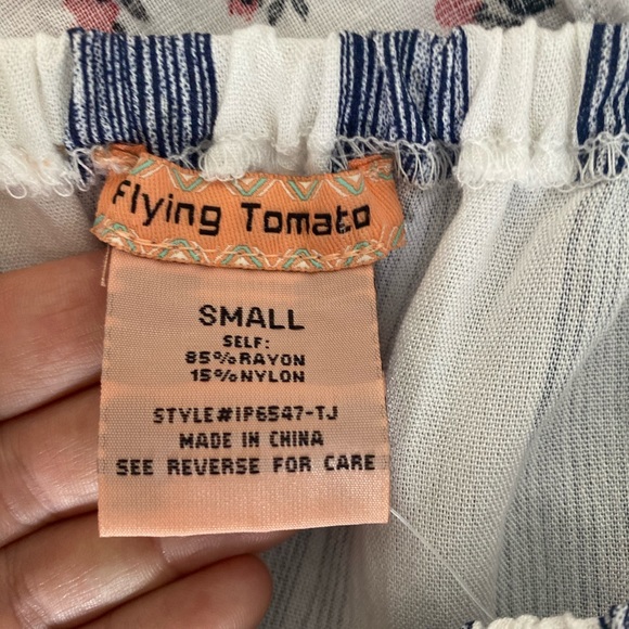 NWOT Flying Tomato Off-The-Shoulder Jumpsuit strip - Picture 8 of 8